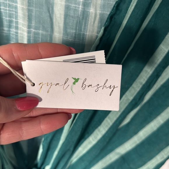 Bathing Suit cover up - Picture 6 of 7